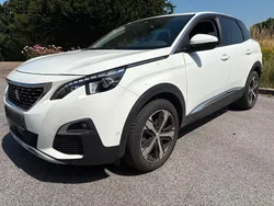 Weiß Gebraucht 2019 Peugeot 3008 Allure SUV | 12.500 € (Superpreis)
