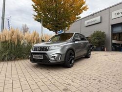 Grau Gebraucht 2023 Suzuki Vitara Comfort+ SUV | 22.850 € (Fairer Preis)