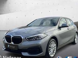 Grau Gebraucht 2023 BMW 118 Advantage Kleinwagen | 23.900 € (Fairer Preis)