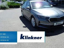 Grau Neu 2025 Skoda Octavia Selection Limousine | 29.980 € (Guter Preis)