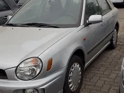 Silber Gebraucht 2001 Subaru Impreza Kombi | 2.999 € (Superpreis)