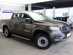 Braun Gebraucht 2019 Mercedes X220 Abholung | 34.980 €