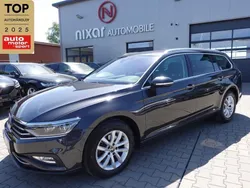 Grau Gebraucht 2021 VW Passat Business Kombi | 23.780 € (Fairer Preis)