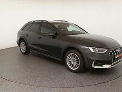 Grau Gebraucht 2022 Audi A4 Allroad Business Kombi | 28.550 € (Guter Preis)