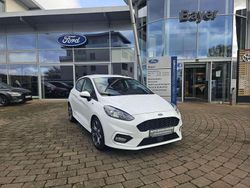 Frostweiß Gebraucht 2021 Ford Fiesta ST-Line Kleinwagen | 14.990 €