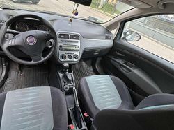 Blau Gebraucht 2009 Fiat Grande Punto Dynamic Kleinwagen | 2.250 € (Fairer Preis)