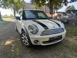 Weiß Gebraucht 2008 Mini ONE Kleinwagen | 3.499 € (Guter Preis)