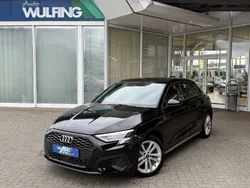 Mythosschwarz Gebraucht 2023 Audi A3 Sportback Sport Limousine | 33.980 € (Fairer Preis)