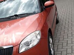 Orange Gebraucht 2007 Skoda Fabia Kleinwagen | 1.750 € (Fairer Preis)