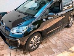 Schwarz Gebraucht 2021 VW e-up! Style Kleinwagen | 12.450 € (Fairer Preis)