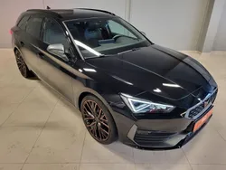 Midnight schwarz Gebraucht 2023 Cupra Leon VZ Kombi | 35.840 €