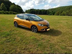 Gebraucht 2016 Renault Scénic III Bose Edition Van / Kleinbus | 11.799 €