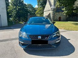 Blau Gebraucht 2018 Cupra Leon Kombi | 17.980 €