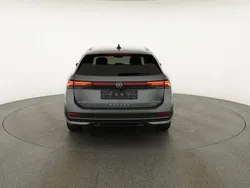 Diabasgrau metallic Neu 2025 VW Passat Business Kombi | 44.995 € (Superpreis)