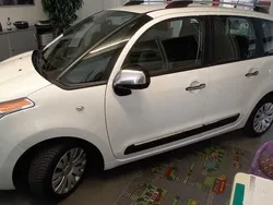 Weiß Gebraucht 2014 Citroën C3 Picasso SELECTION Van / Kleinbus | 7.990 € (Fairer Preis)