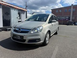Silber Gebraucht 2007 Opel Zafira Catch Me Van / Kleinbus | 5.999 € (Teuer)