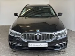 Saphirschwarz met. Gebraucht 2020 BMW 520 Luxury Line Kombi | 30.498 € (Fairer Preis)