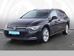 Deep black perleffekt Gebraucht 2022 VW Golf VIII Style Kombi | 19.999 € (Fairer Preis)