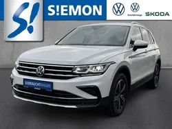 Weiss Gebraucht 2020 VW Tiguan Elegance SUV | 29.490 € (Fairer Preis)