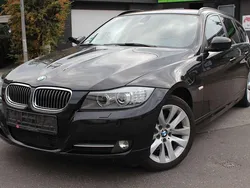 Schwarz Gebraucht 2010 BMW 320 Comfort Edition Kombi | 3.490 € (Superpreis)