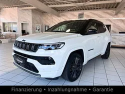 Weiß Gebraucht 2021 Jeep Compass SUV | 23.390 € (Guter Preis)