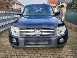 Schwarz Gebraucht 2008 Mitsubishi Pajero SUV | 9.399 €