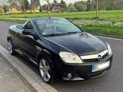 Schwarz Gebraucht 2006 Opel Tigra Cabrio | 1.800 € (Guter Preis)