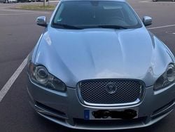 Silber Gebraucht 2009 Jaguar XF Limousine | 7.600 €