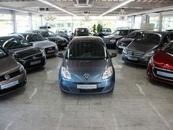 Blau Gebraucht 2003 Renault Twingo Authentique Kleinwagen | 2.490 € (Etwas zu teuer)