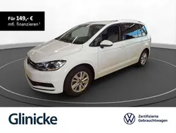 Pure white Gebraucht 2024 VW Touran Comfortline Van / Kleinbus | 32.480 € (Fairer Preis)