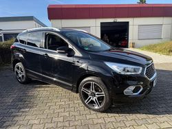 Schwarz Gebraucht 2018 Ford Kuga Vignale SUV | 9.900 € (Fairer Preis)