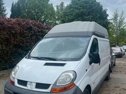 Weiß Gebraucht 2004 Renault Traffic Van / Kleinbus | 5.700 €