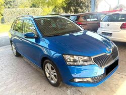 Blau Gebraucht 2022 Skoda Fabia Style Kleinwagen | 15.990 € (Fairer Preis)