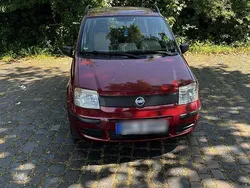 Rot Gebraucht 2004 Fiat Panda Kleinwagen | 1.000 € (Fairer Preis)