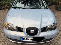 Blau Gebraucht 2002 Seat Ibiza Kleinwagen | 1.000 € (Guter Preis)