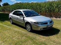 Silber Gebraucht 2007 Renault Laguna III Limousine | 3.990 € (Guter Preis)