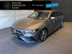 Grau Gebraucht 2024 Mercedes CLA200 Shooting Brake AMG Kombi | 32.490 € (Fairer Preis)