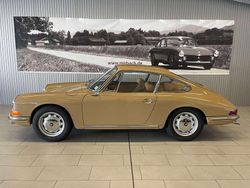 Sand beige / 6607 Gebraucht 1966 Porsche 911 Coupé | 259.900 €