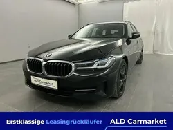 Schwarz uni Gebraucht 2021 BMW 530e Sport Line Kombi | 25.980 € (Guter Preis)