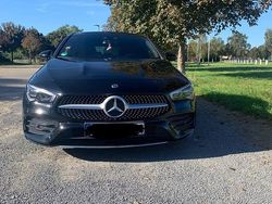 Schwarz Gebraucht 2019 Mercedes 250 AMG line Kombi | 26.800 €