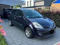 Violet Gebraucht 2007 Renault Clio II Exception Limousine | 2.800 € (Fairer Preis)