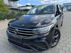 Schwarz Gebraucht 2022 VW Tiguan Allspace Life SUV | 21.980 € (Fairer Preis)