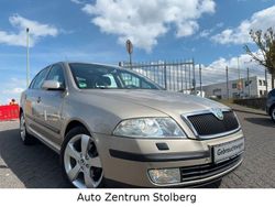 Beige Gebraucht 2005 Skoda Octavia Elegance Limousine | 2.300 € (Fairer Preis)