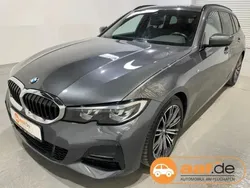 Grau Gebraucht 2021 BMW 320 M Sport Kombi | 24.350 € (Guter Preis)