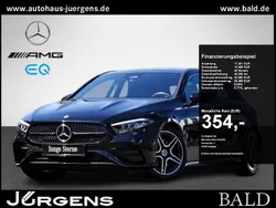 Metalliclack kosmosschwarz Gebraucht 2024 Mercedes A220 Progressive Limousine | 36.840 € (Fairer Preis)
