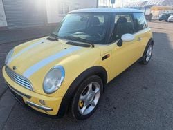 Gelb Gebraucht 2002 Mini Cooper Coupé Coupé | 1.950 € (Guter Preis)