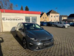 Grau Gebraucht 2020 Kia Ceed Spirit Kleinwagen | 14.490 € (Fairer Preis)
