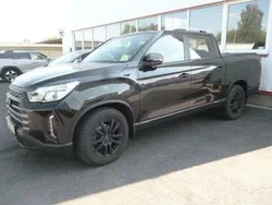 Grau Gebraucht 2023 Ssangyong Musso Van | 45.278 €