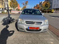Gebraucht 2003 Opel Signum Kleinwagen | 3.199 €