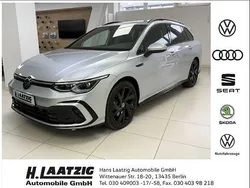 Reflexsilber metallic (metallic) Gebraucht 2024 VW Golf VIII R-line Kombi | 35.990 € (Teuer)